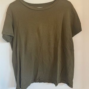 Nili Lotan Brady T-shirt. Oversized fit, perfect staple, great condition.
